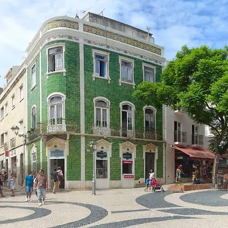 B61 - Carnation Sun In * Lagos